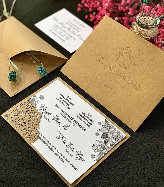 Mau Thiep Cuoi Hien Dai 3