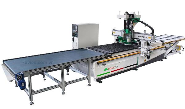 Cận cảnh máy in kỹ thuật số công nghiệp đang hoạt động tại xưởng In Nhanh Pro