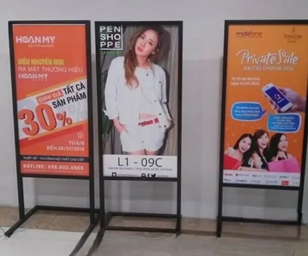 Biển Vẫy Có Chân Inox 304 LED 2 Mặt