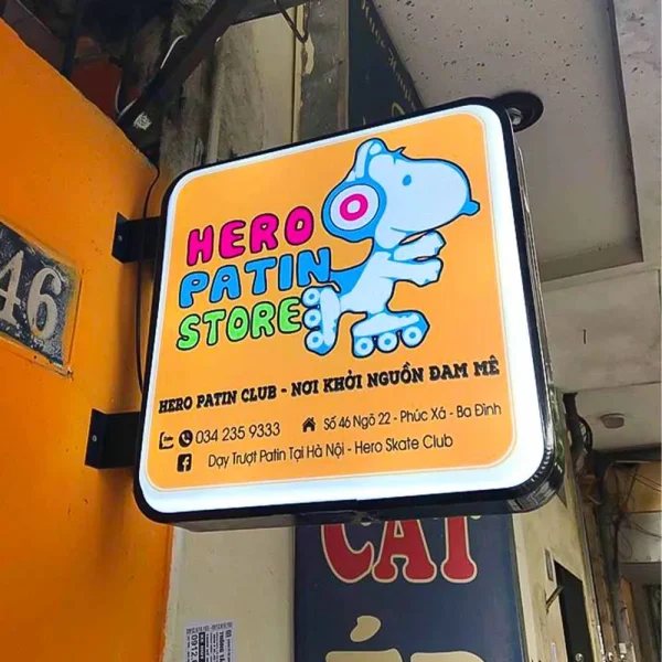 Biển Vẫy Vuông Mica LED Viền Inox 60x60cm