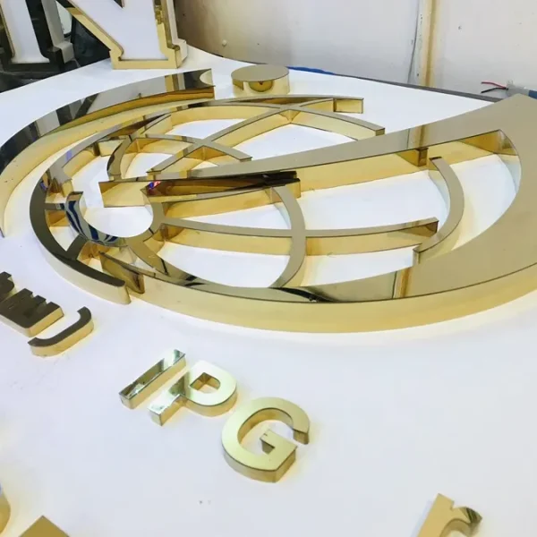 Mau chu noi dep tai Quang Cao 24h 3