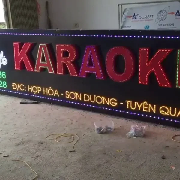 Nhung loi ich khi su dung dich vu lam bien led karaoke tai Quang Cao 24H