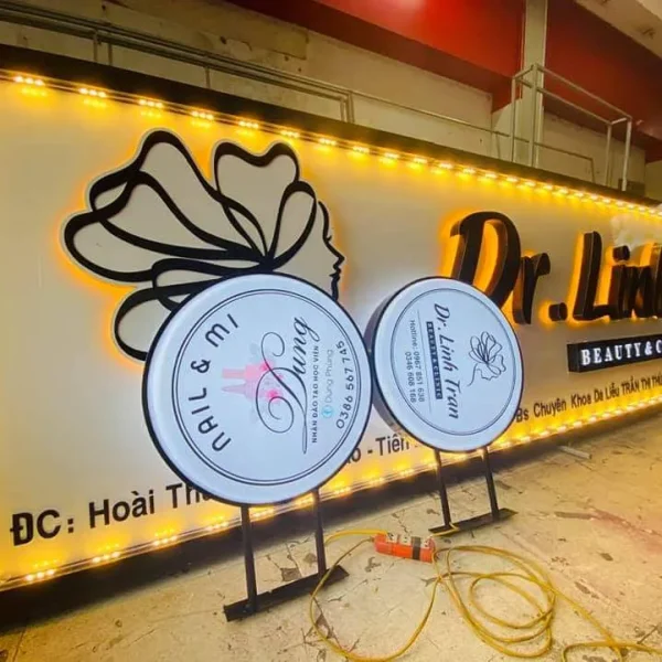 Biển Quảng Cáo Nail Mica Hồng LED RGB Quang Cao 24h tu hao mang den quy trinh thiet ke bien quang cao nail chuyen nghiep