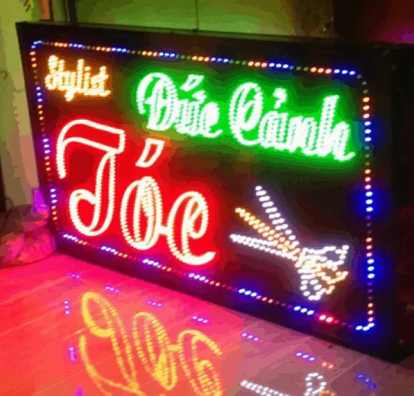 Uu diem noi bat cua dich vu lam bien vay led tai Quang Cao 24H