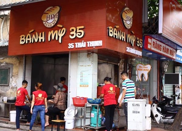 30+ Mẫu Biển Quảng Cáo Bánh Mì Đẹp, Ấn Tượng bảng hiệu bánh mì au