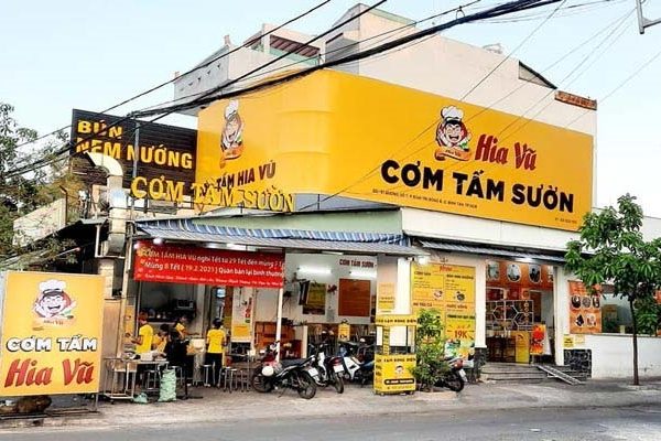 bảng hiệu cơm tấm
