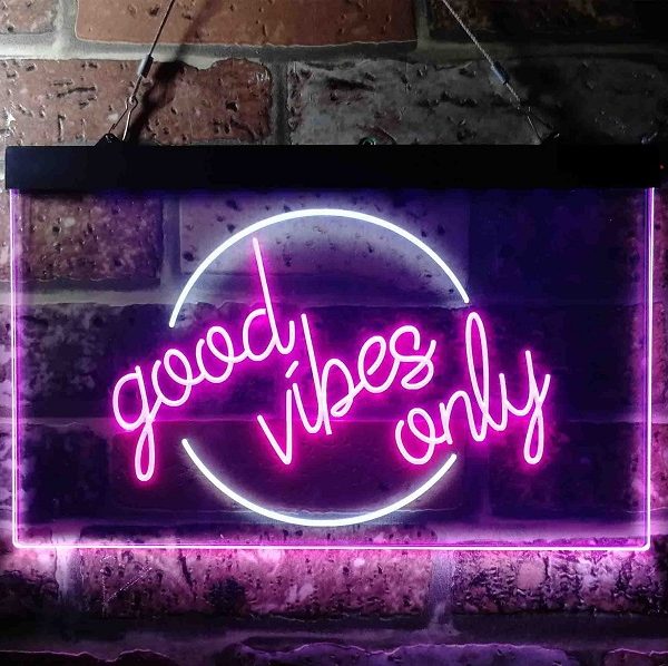 Làm bảng hiệu đèn neon sign