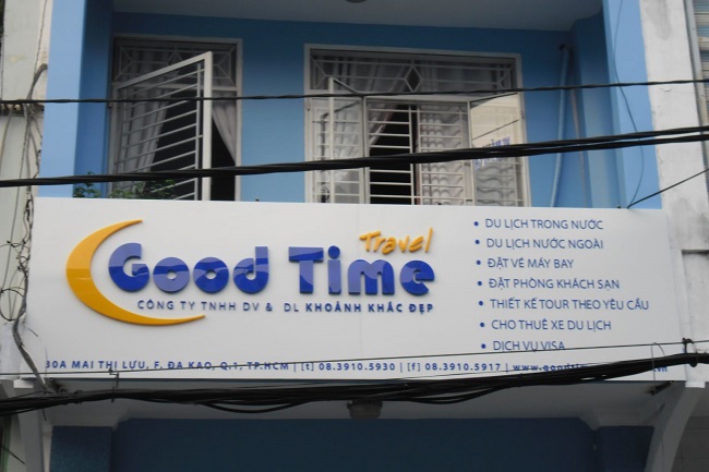 bang-hieu-dich-vu-du-lich-02 bảng hiệu công ty dịch vụ du lịch