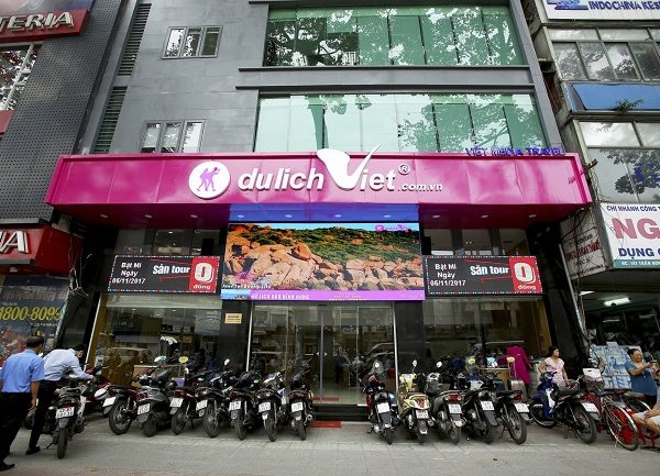 30+ Mẫu Bảng Hiệu Dịch Vụ Du Lịch Đẹp, Ấn Tượng Nhất