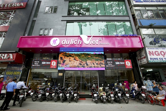 30+ Mẫu Bảng Hiệu Dịch Vụ Du Lịch Đẹp, Ấn Tượng Nhất bang hieu dich vu du lich