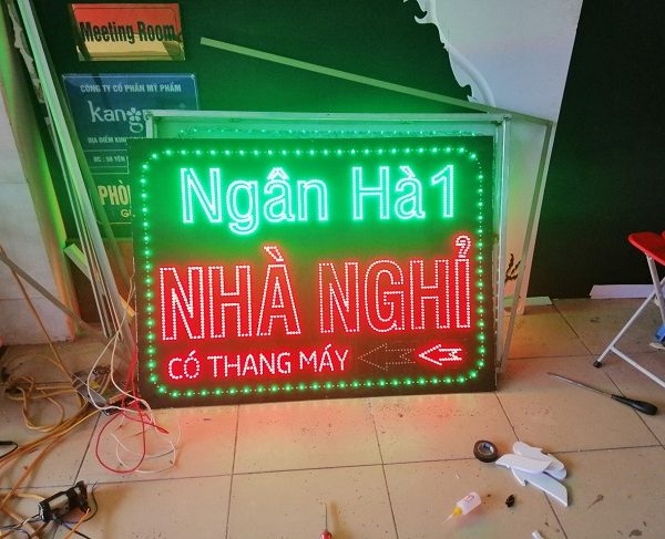 35+ Mẫu Bảng Hiệu Khách Sạn Nhà Nghỉ Đẹp, Sang Trọng bảng hiệu nhà nghỉ led