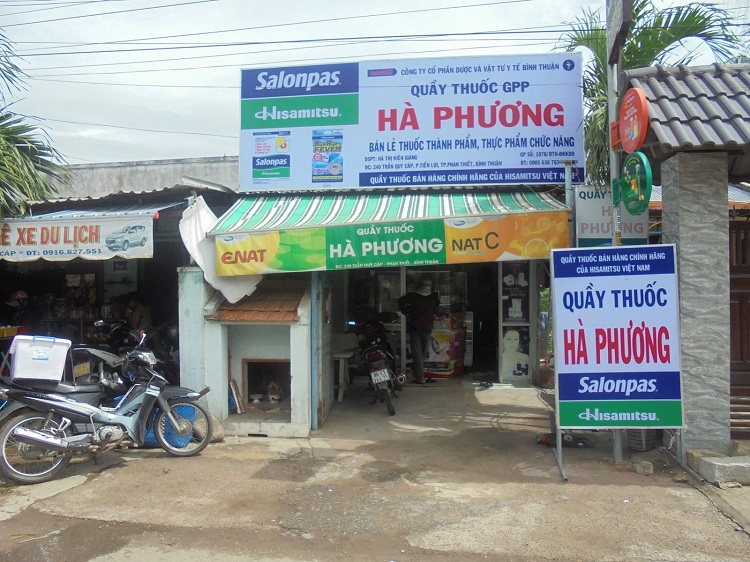 bang-hieu-nha-thuoc-bat Bảng quảng cáo bằng bạt hiflex đẹp