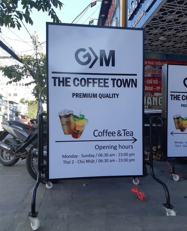 bang-quang-cao-dung-khung-sat-hiflex-1 bảng quảng cáo khung sắt hiflex đứng