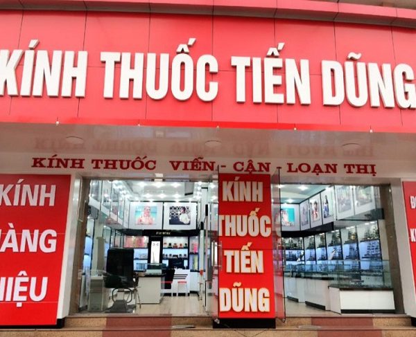 Biển hiệu Alu chữ nổi kính mắt
