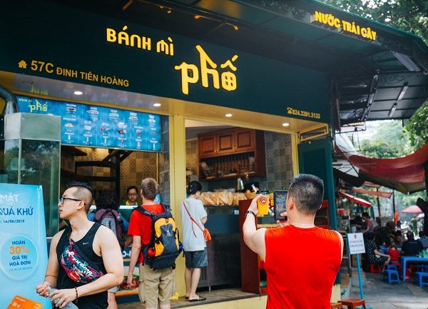 biển hiệu cửa hàng đẹp 02