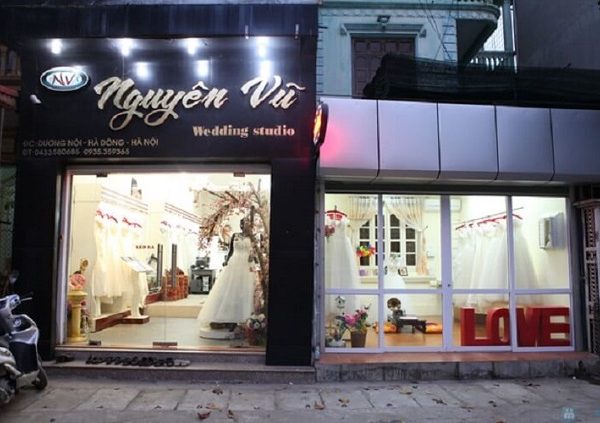 Mẫu biển hiệu áo cưới đẹp nhất