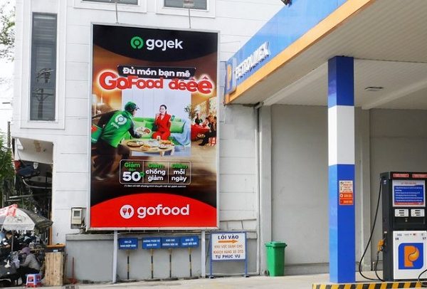 biển quảng cáo dọc 3