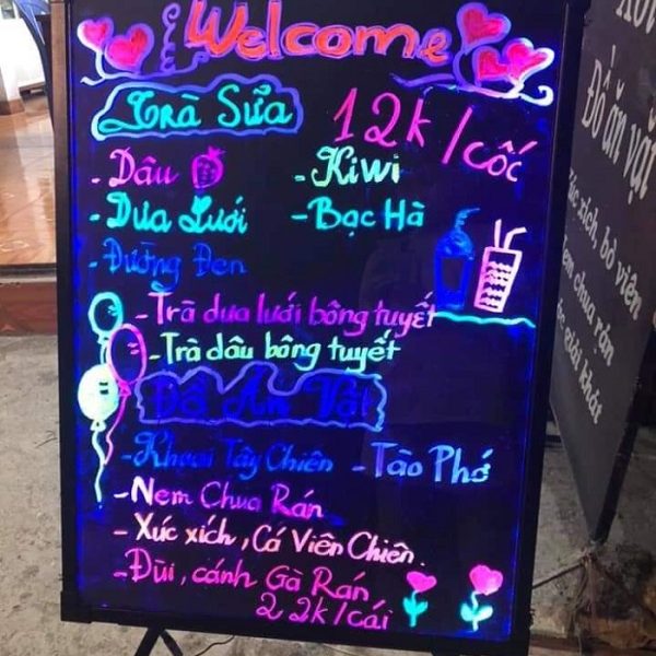 lưu ý khi làm biển quảng cáo đứng