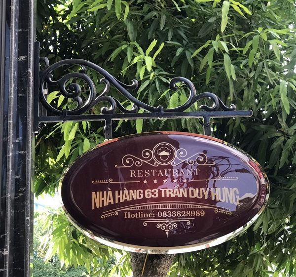 Biển vẫy nhà hàng