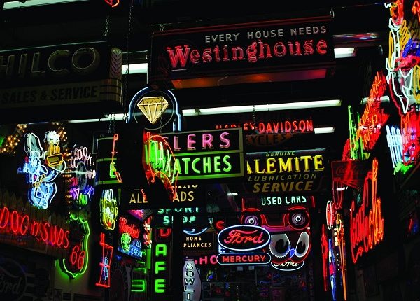 Các loại bảng hiệu Neon sign