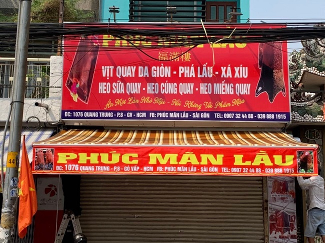 chat-lieu-bien-hieu-quang-cao-vit-quay lựa chọn chất liệu làm bảng hiệu vịt quay