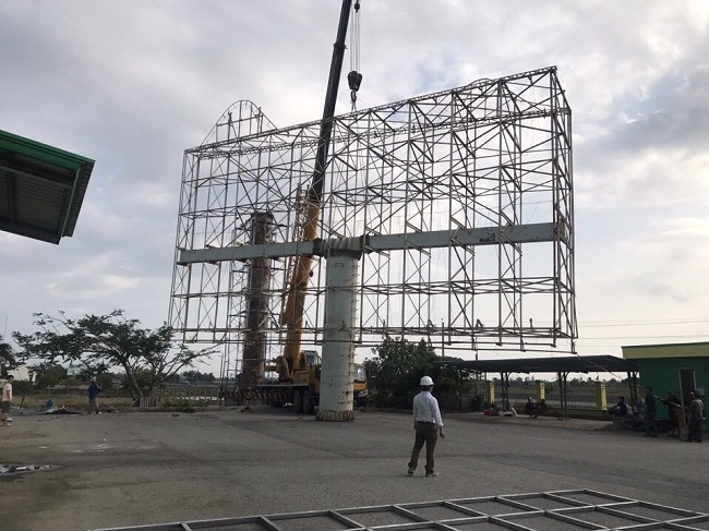 don-vi-thi-cong-bien-quang-cao-tam-lon Đơn vị thi công biển quảng cáo tấm lớn