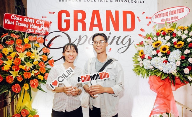 hashtag-cam-tay-su-kien hashtag cầm tay chụp hình sự kiện