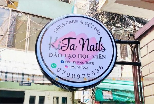 hộp đèn tiệm nail