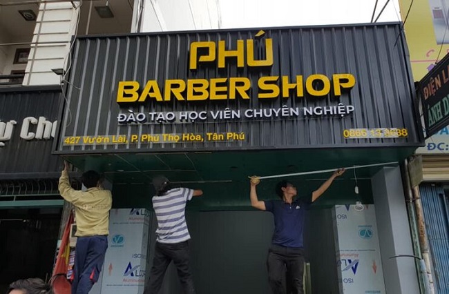 lam-bang-hieu-ton-song làm bảng hiệu tôn sóng tphcm