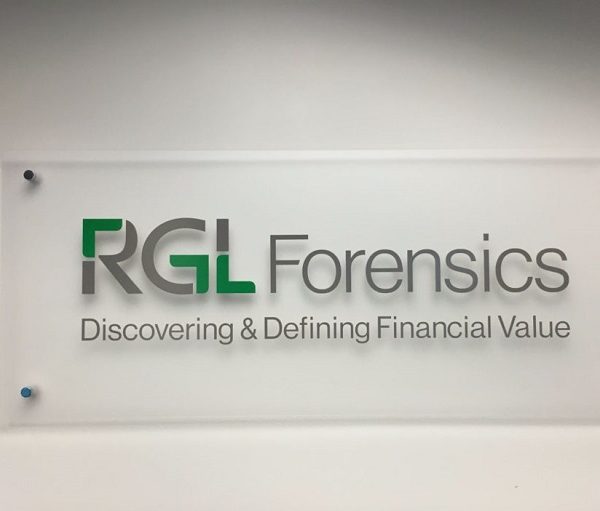 logo biển hiệu công ty Mica