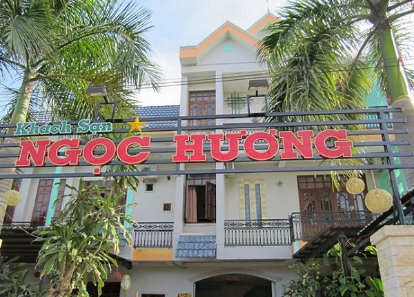 35+ Mẫu Bảng Hiệu Khách Sạn Nhà Nghỉ Đẹp, Sang Trọng bảng hiệu khách sạn đẹp