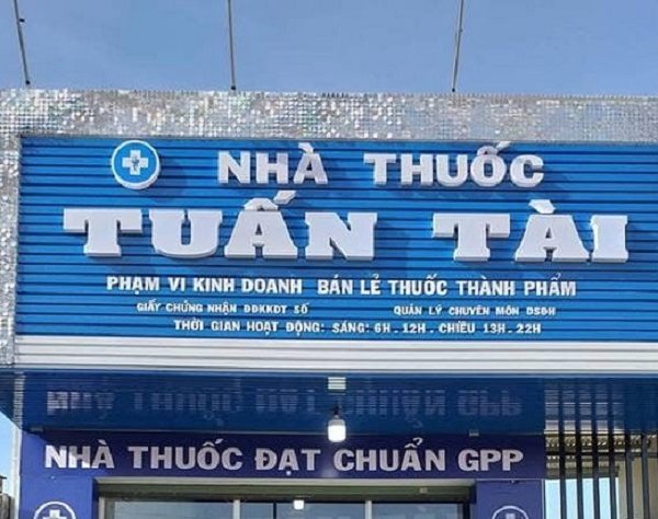 bảng hiệu nhà thuốc đẹp