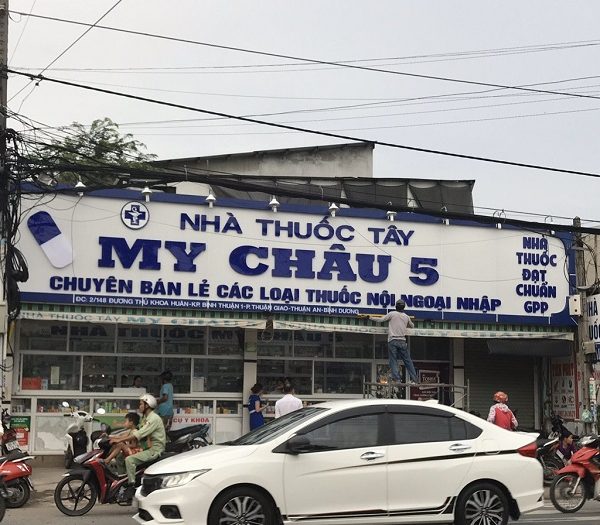 bảng hiệu quảng cáo nhà thuốc