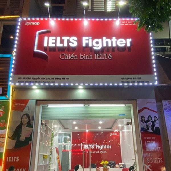 bảng hiệu trung tâm tiếng Anh đèn led