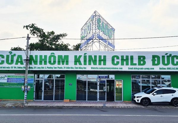 biển hiệu nhôm kính