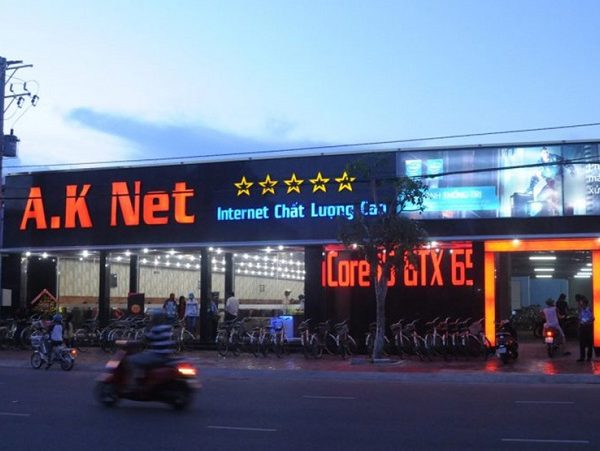 30+ Mẫu Biển Quảng Cáo Quán Nét Đẹp Thu Hút Game Thủ Mẫu biển quảng cáo quán net