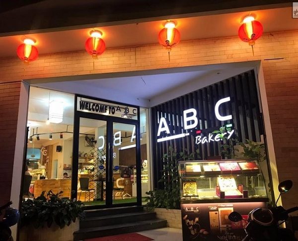 30+ Mẫu Bảng Hiệu Tiệm Bánh Kem, Bánh Sinh Nhật Đẹp biển quảng cáo tiệm bánh sinh nhật, bánh kem