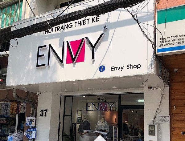 45+ Mẫu bảng hiệu shop quần áo thời trang đẹp nhất 2023 biển quảng cáo shop thời trang