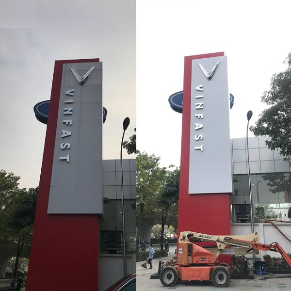 Thi công vệ sinh biển hiệu quảng cáo